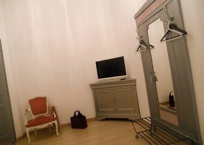 Les Mille Et Pierres 3* Mareuil-le-Port