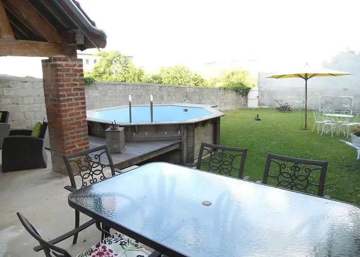 Les Mille Et Pierres Bed & Breakfast Mareuil-le-Port